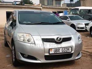 Toyota Auris 2009 Silver