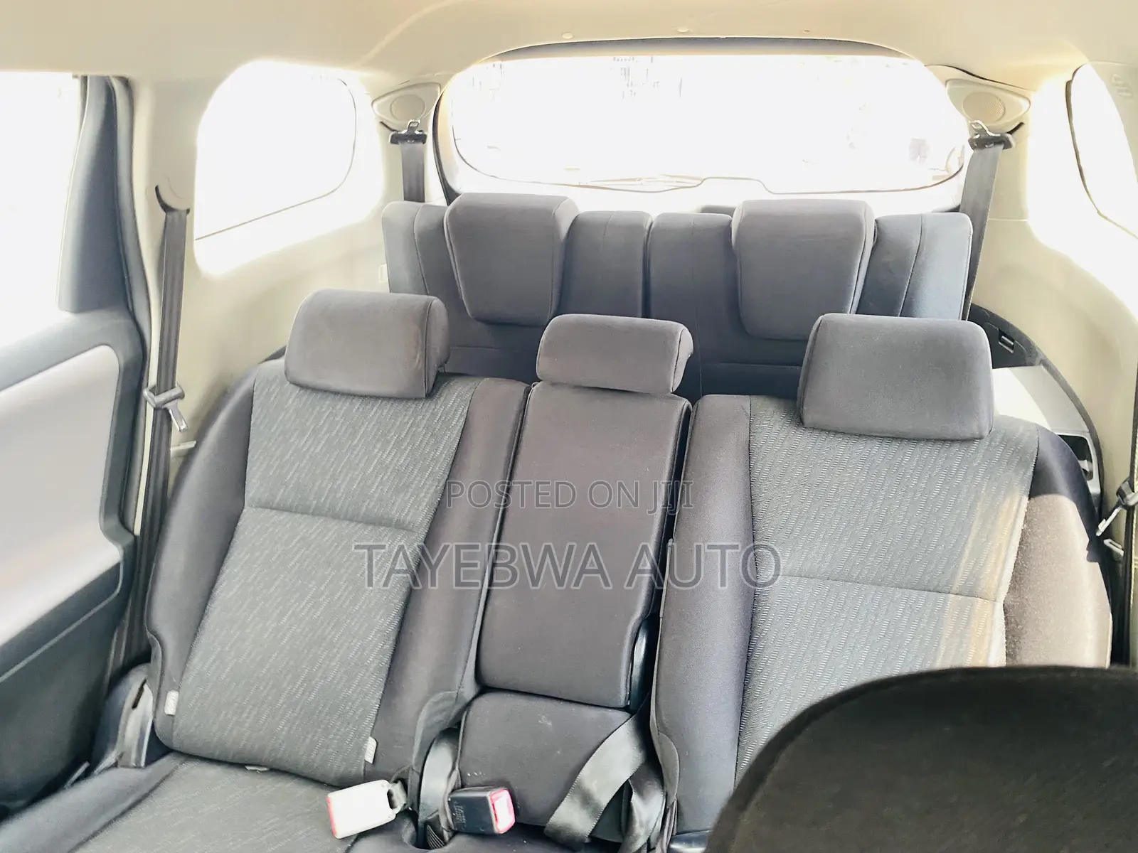 Toyota Wish 2010 White