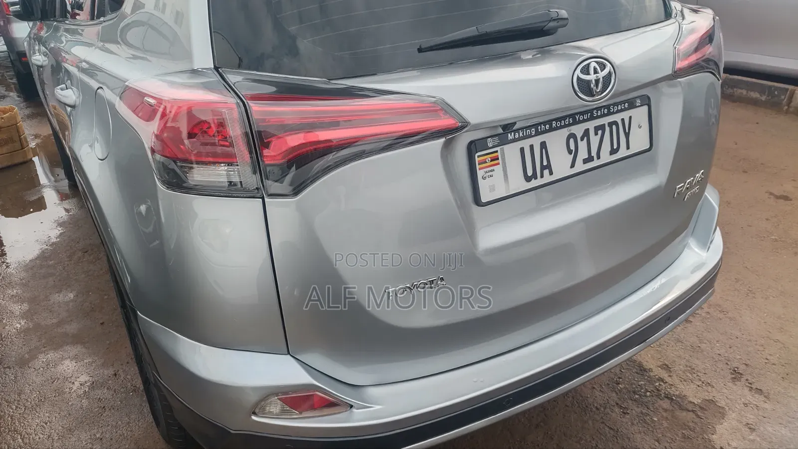 Toyota RAV4 2017 Gray