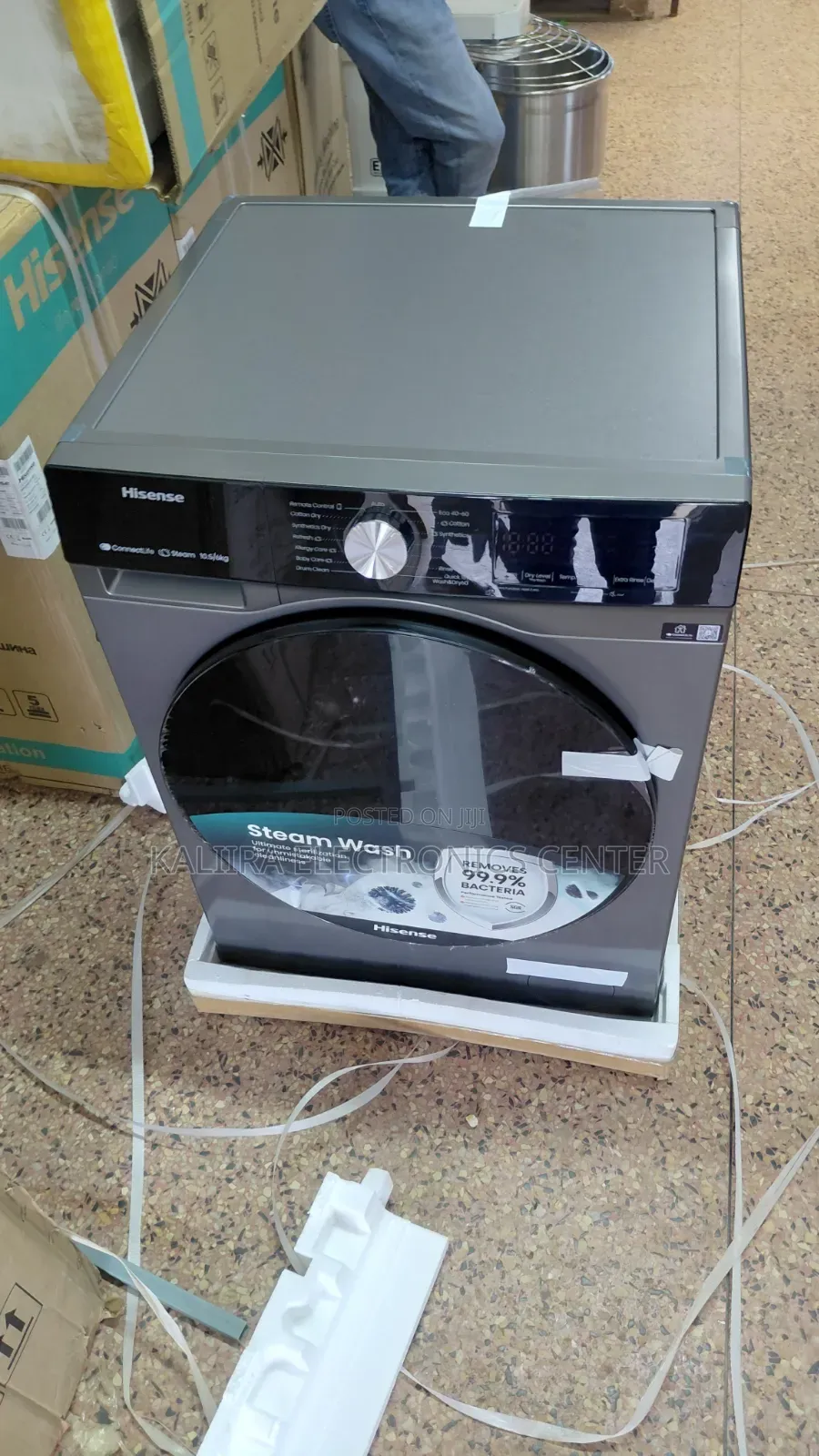 Washing Machine Wash and Dry Hisense