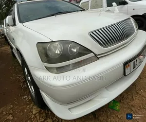 Toyota Harrier 2000 White