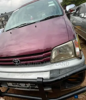 Toyota Noah 2001 Maroon
