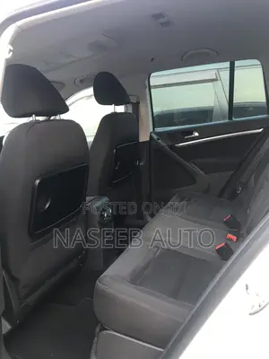 Volkswagen Tiguan 2012 White