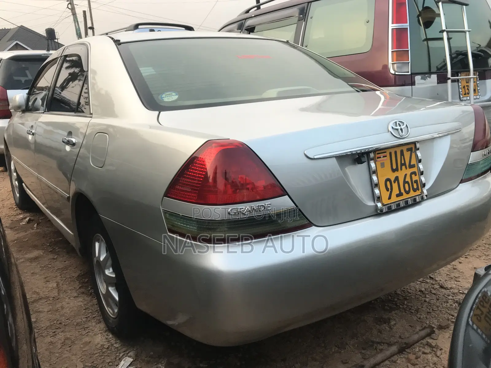 Toyota Mark II 2004 Silver