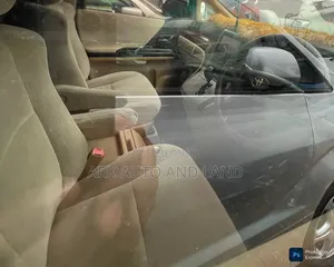 Toyota Alphard 2009 Silver