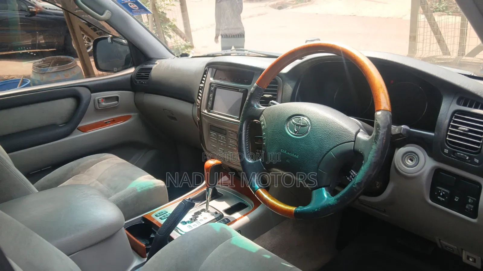 Toyota Land Cruiser 2005 Black