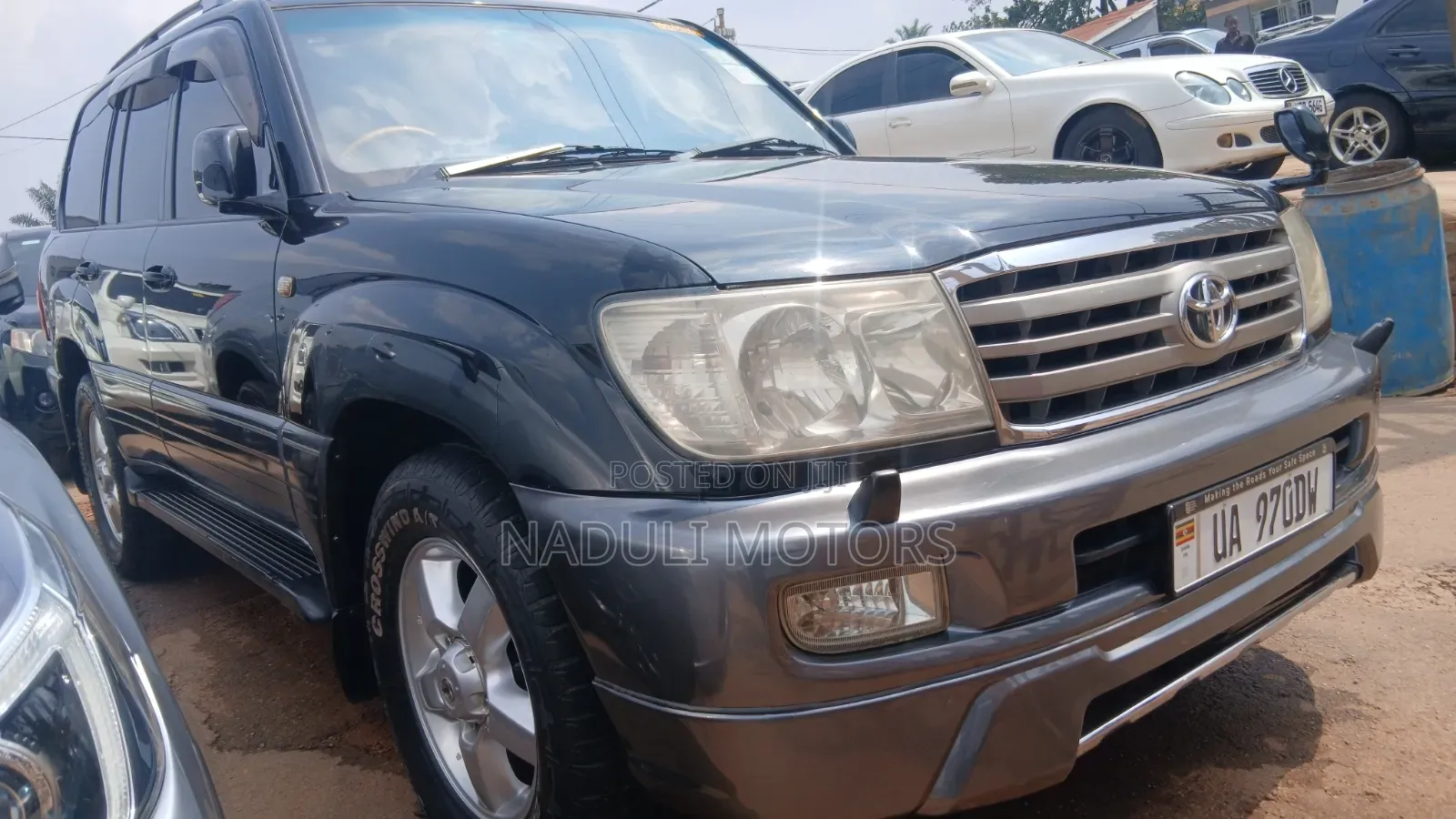 Toyota Land Cruiser 2005 Black