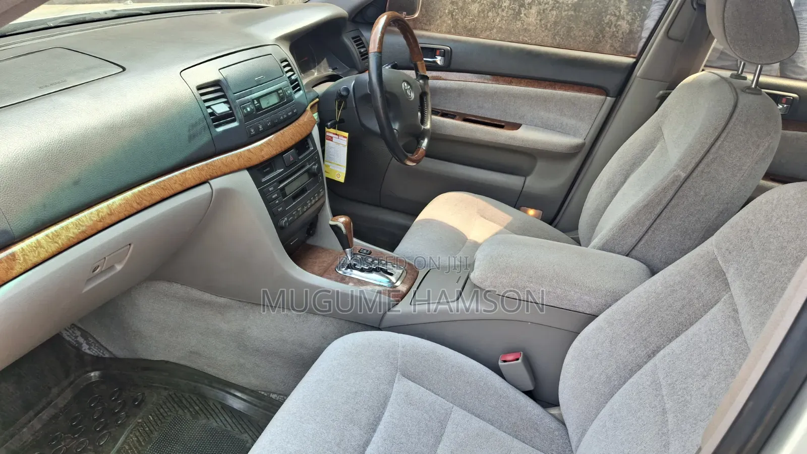 Toyota Mark II 2004 Silver