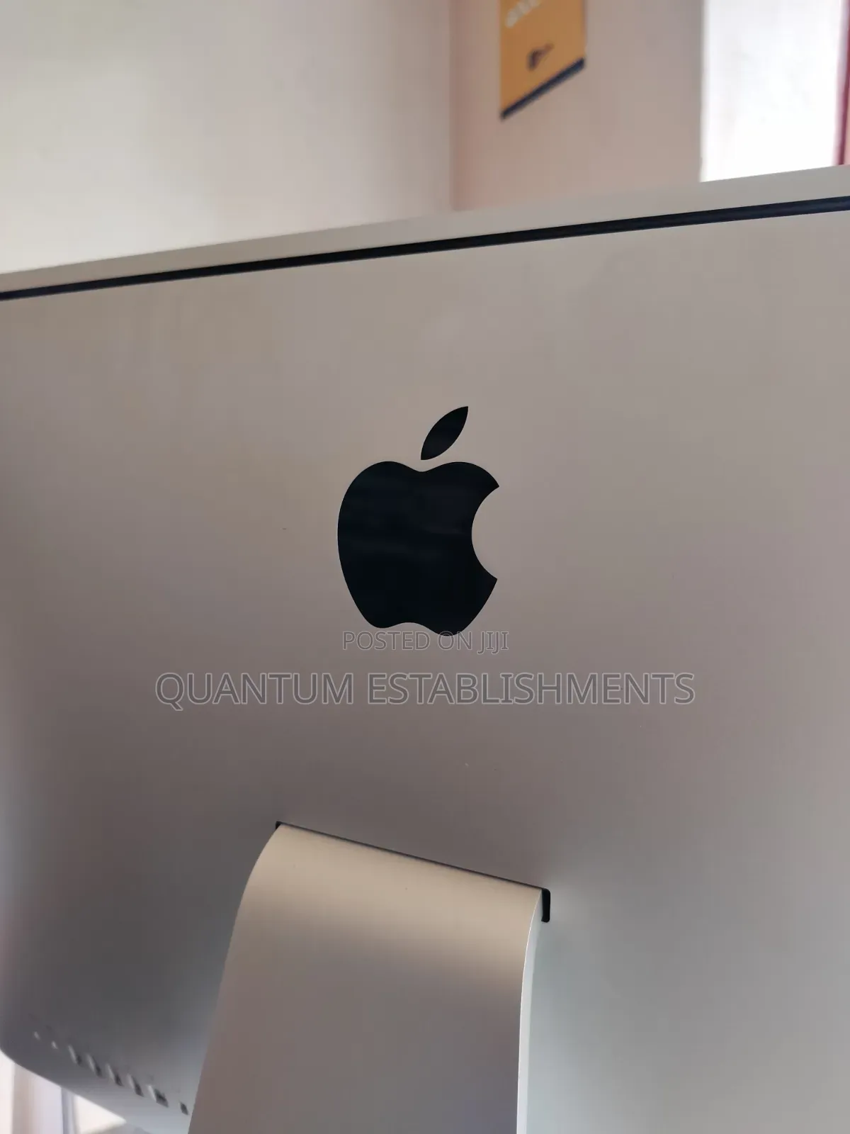 Desktop Computer Apple iMac 6GB Intel Core i3 HDD 320GB