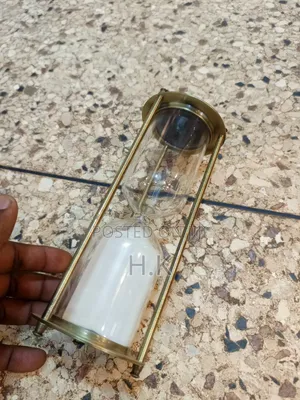 Vintage-Style Brass and Glass Hourglass Sand Timer