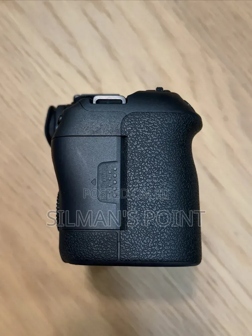 Open Box Canon R6 Mark 2 Body Only
