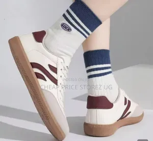 Ladies Low-Top Sneakers Feature Lady a Classic
