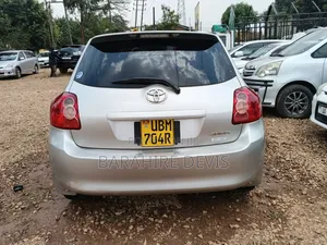 Toyota Auris 2009 Silver