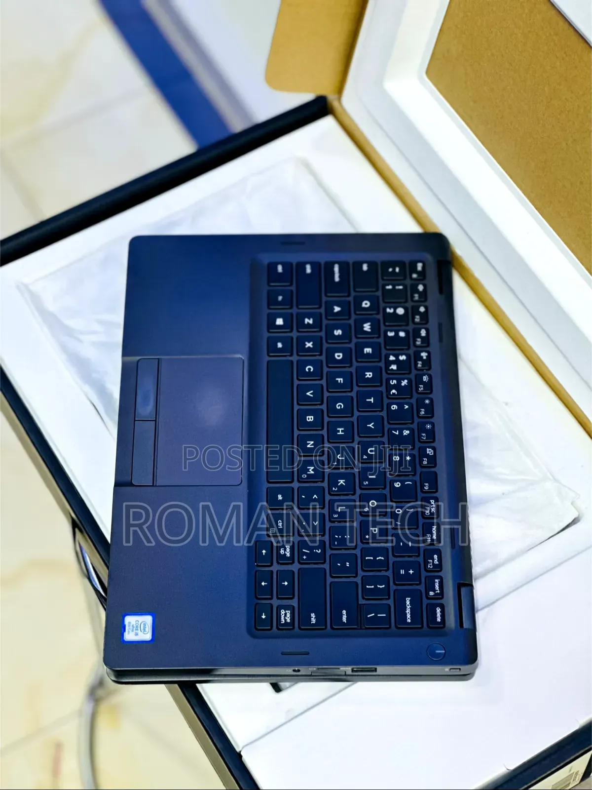 New Laptop Dell Latitude 5300 2-in-1 8GB Intel Core i5 SSD 256GB