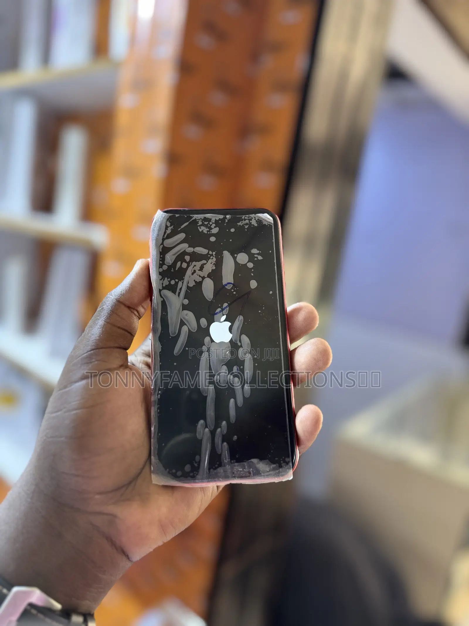 Apple iPhone 11 64 GB Red