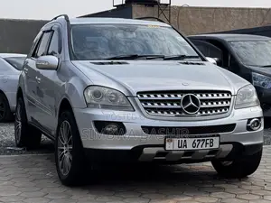 Mercedes-Benz M Class 2008 Silver
