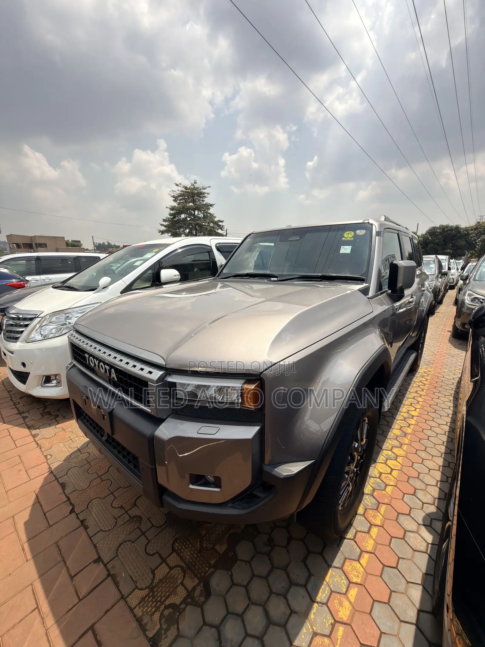 New Toyota Land Cruiser Prado 2.7 2024 Beige