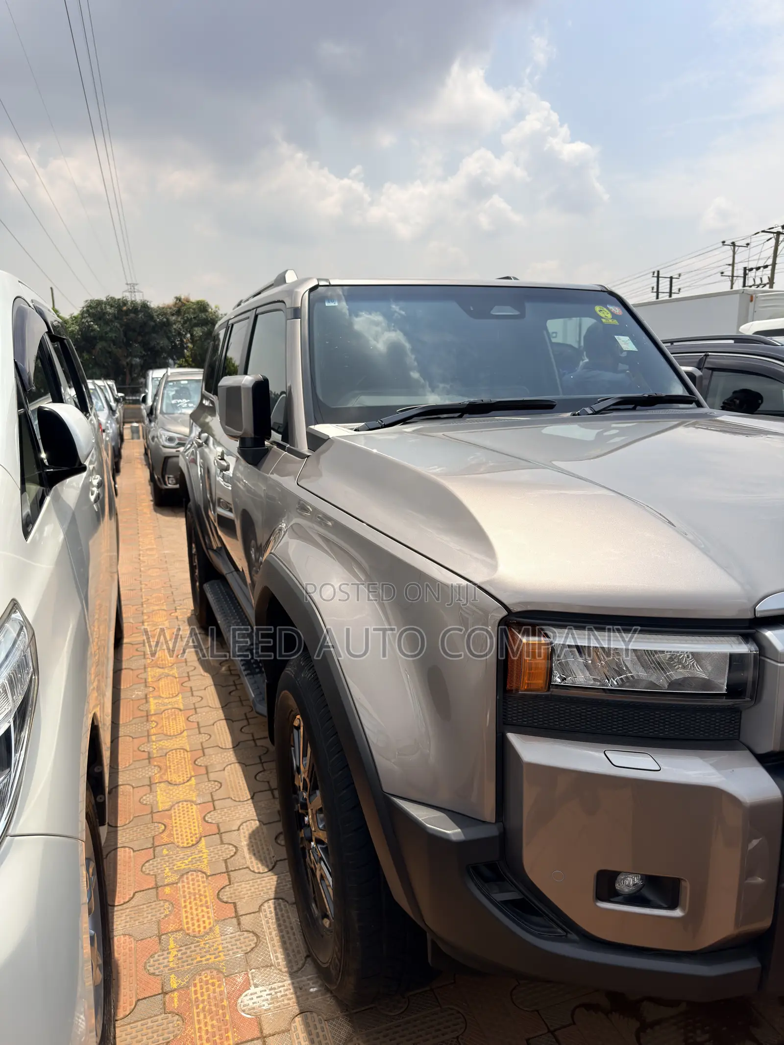 New Toyota Land Cruiser Prado 2.7 2024 Beige