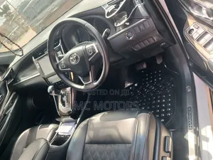 Toyota Harrier 2017 White