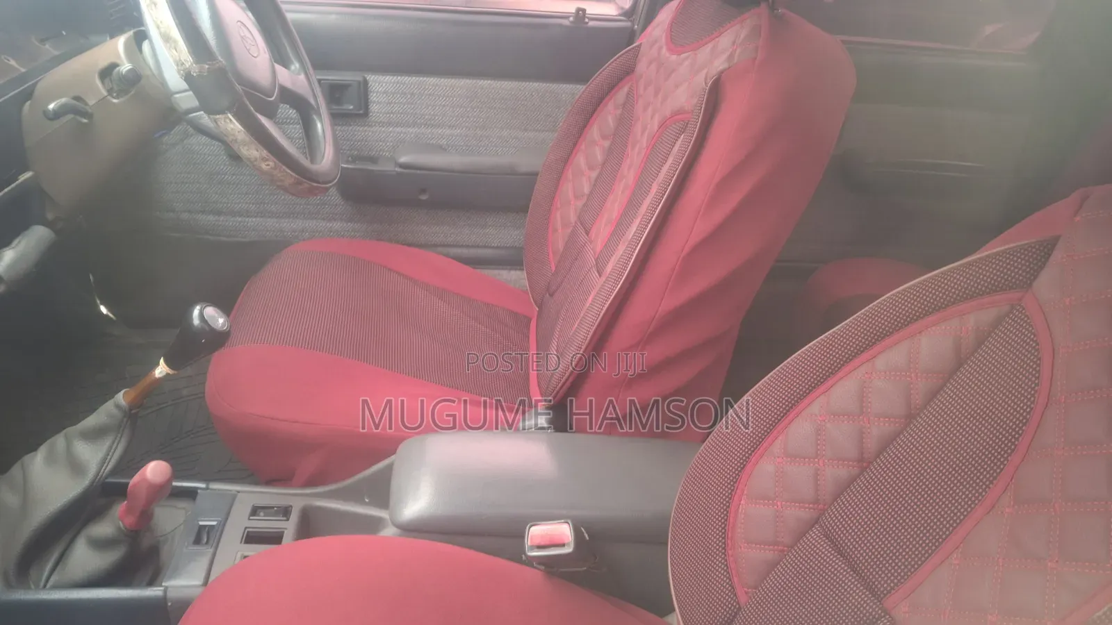 Toyota Hilux 2000 Gray
