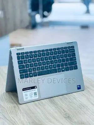 New Laptop HP OmniBook X Flip 14" 16GB Intel Core Ultra 7 SSD 512GB
