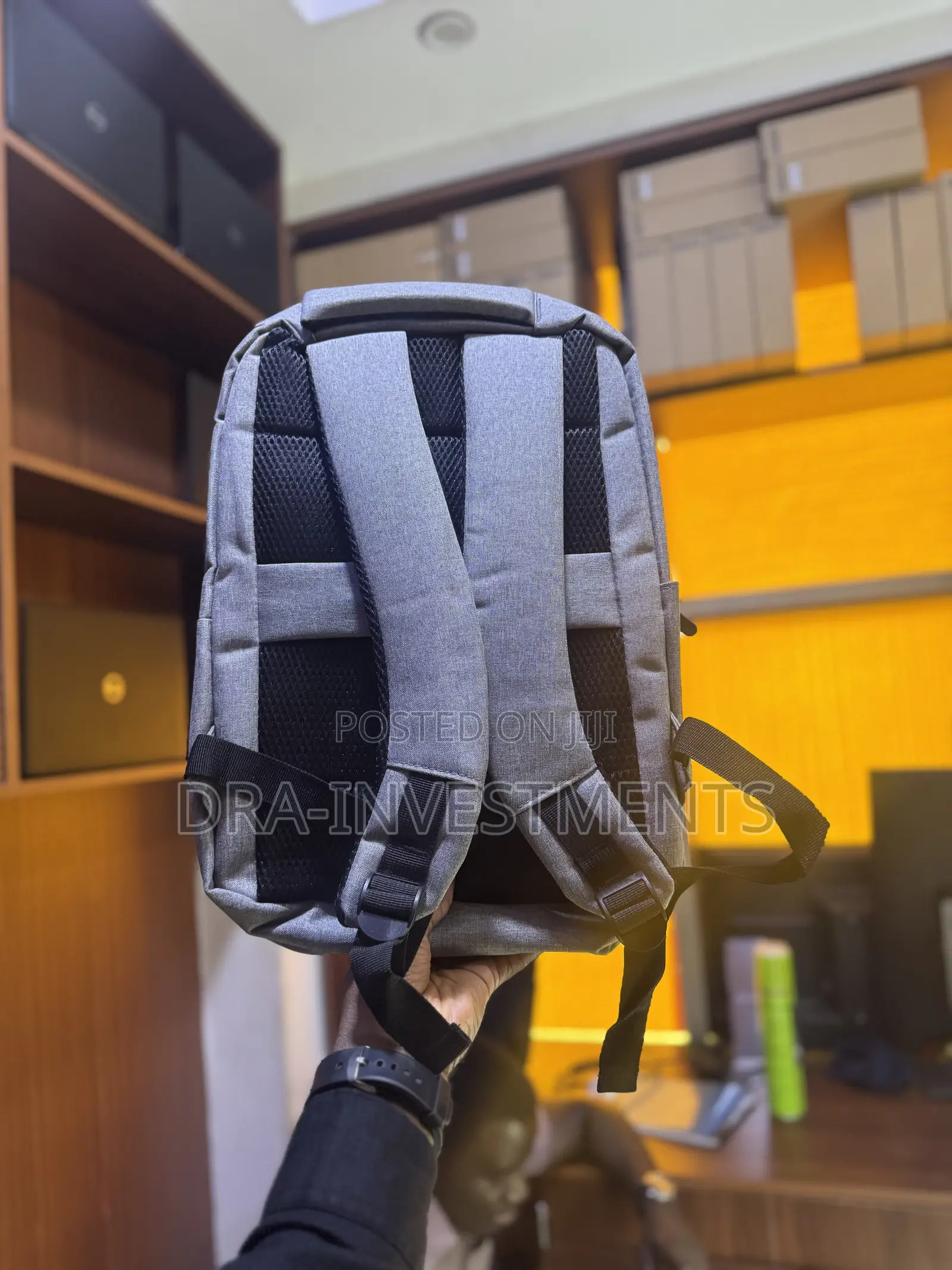 Dell Laptop Bag – Strong, Stylish Durable