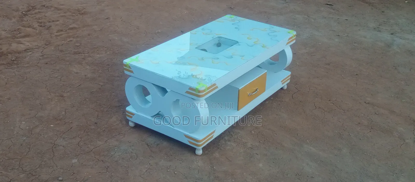 Cool Designs Center Table