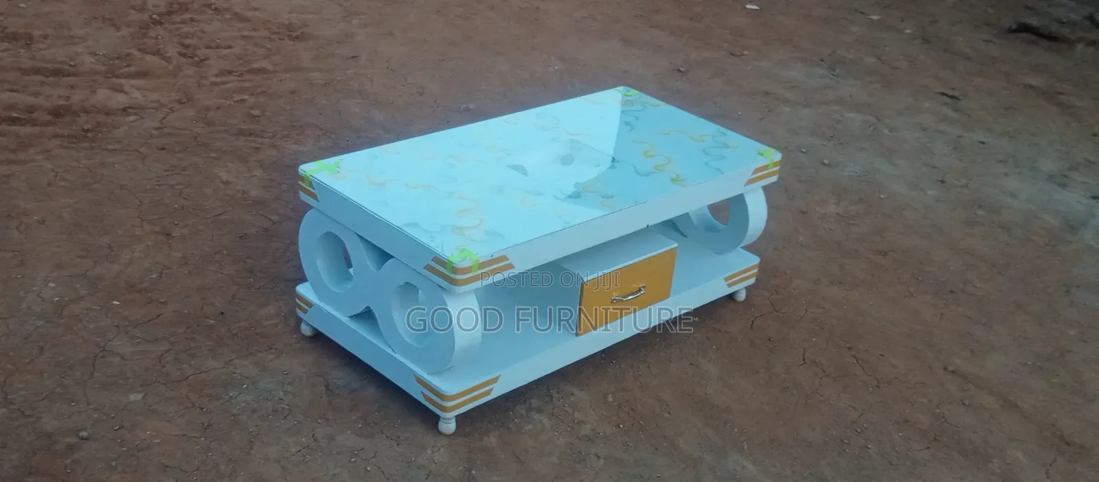 Cool Designs Center Table