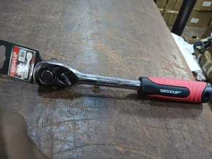 Wiseup Reversible Ratchet Wrench Featuring a Chrome Vanadium Steel