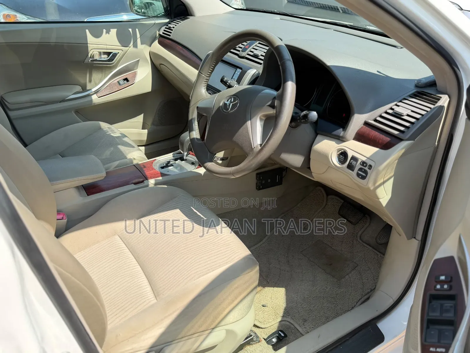 Toyota Premio 1.8 AWD 2011 White