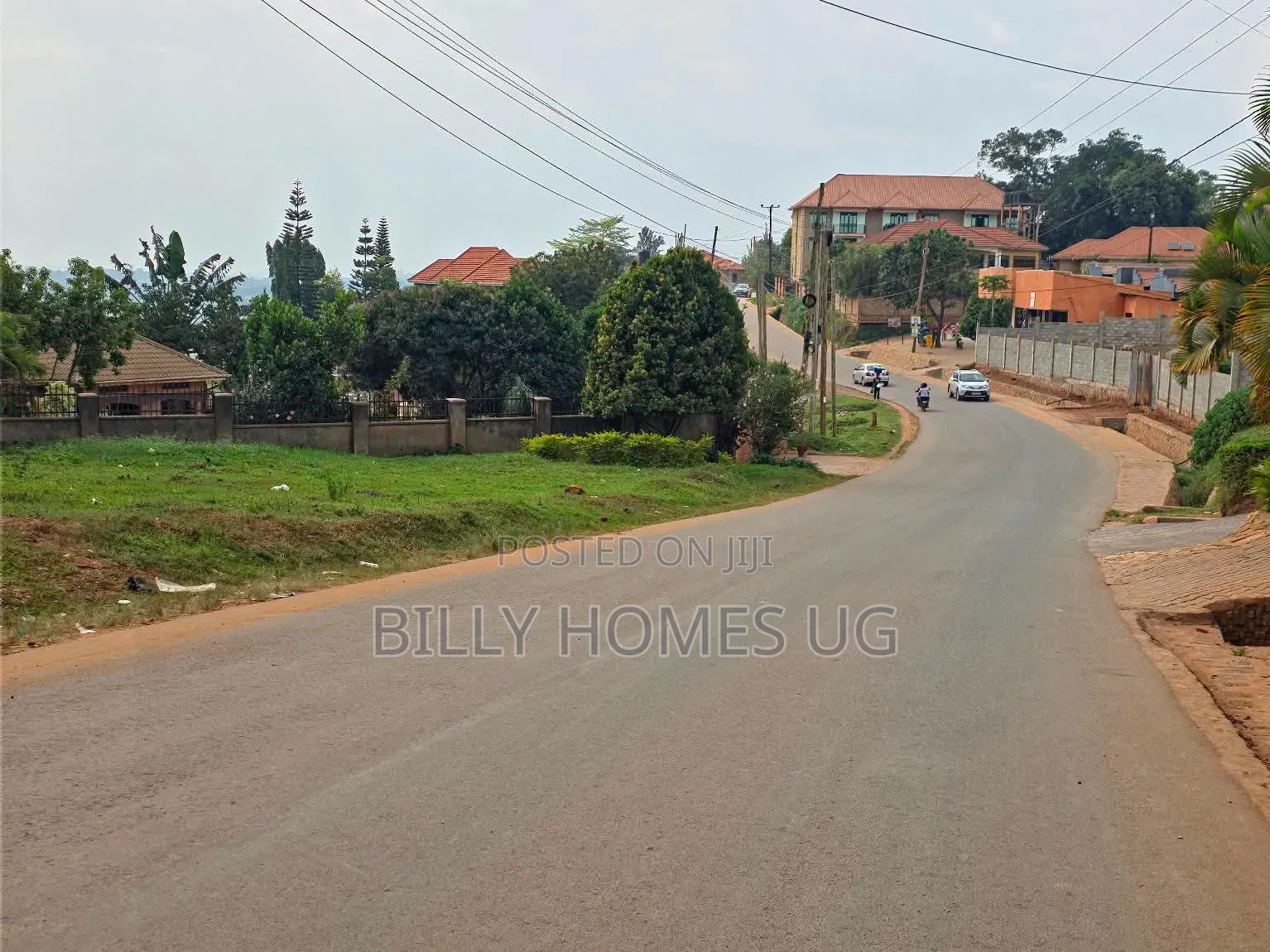 5bdrm Bungalow in Kira for sale