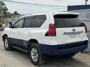 Toyota Land Cruiser Prado 2019 White