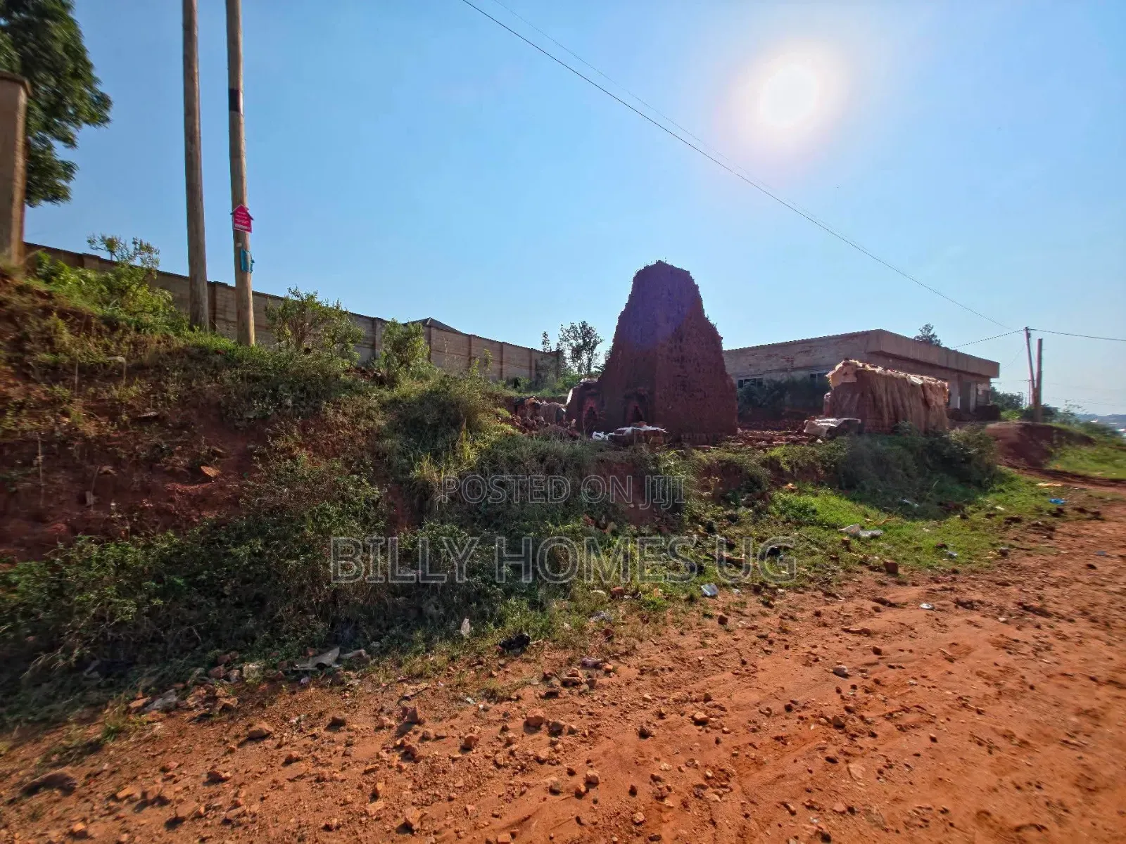 Prime Commercial Plot for Sale in Kira-Kasangati Road