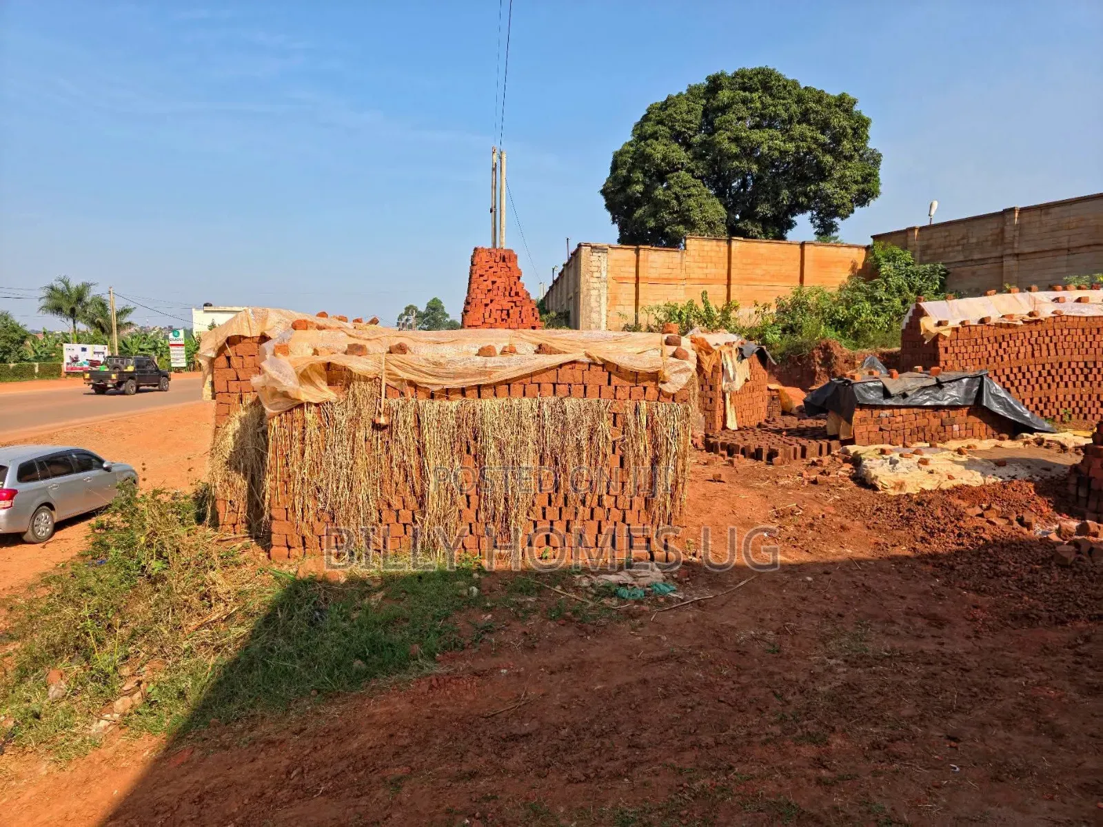 Prime Commercial Plot for Sale in Kira-Kasangati Road