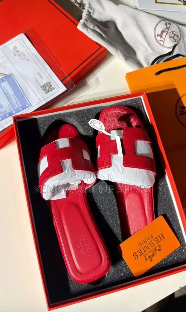 Hermès Oran Leather Sandals
