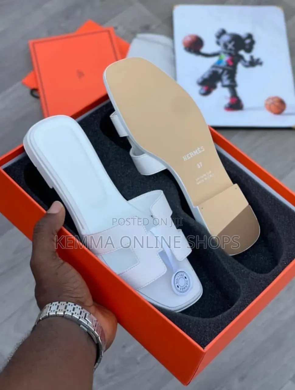 Hermès Oran Leather Sandals