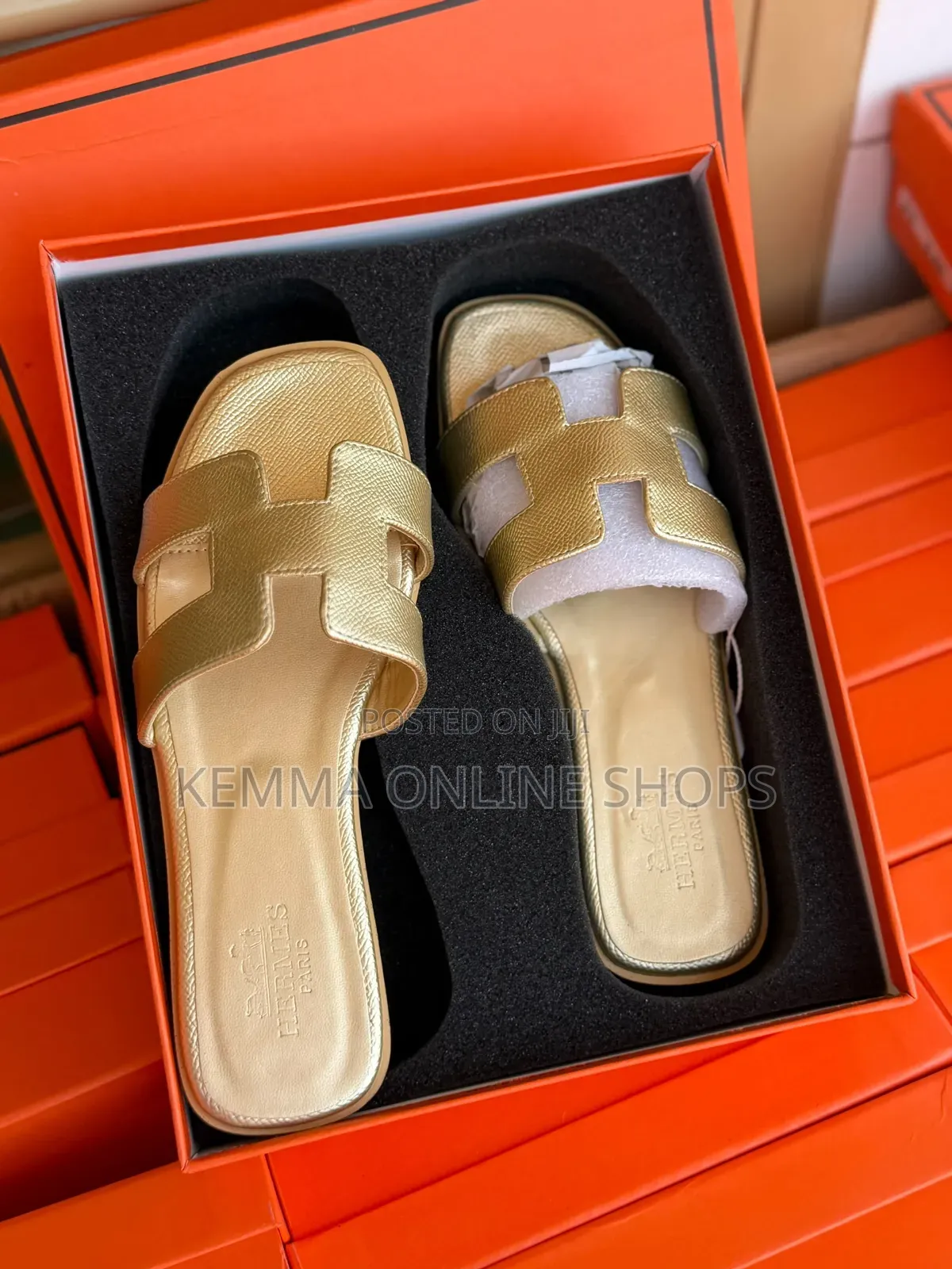 Hermès Oran Leather Sandals