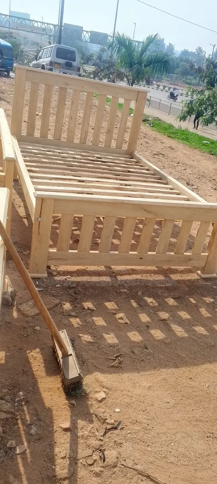 4 by 6 Bed in Varnish Color