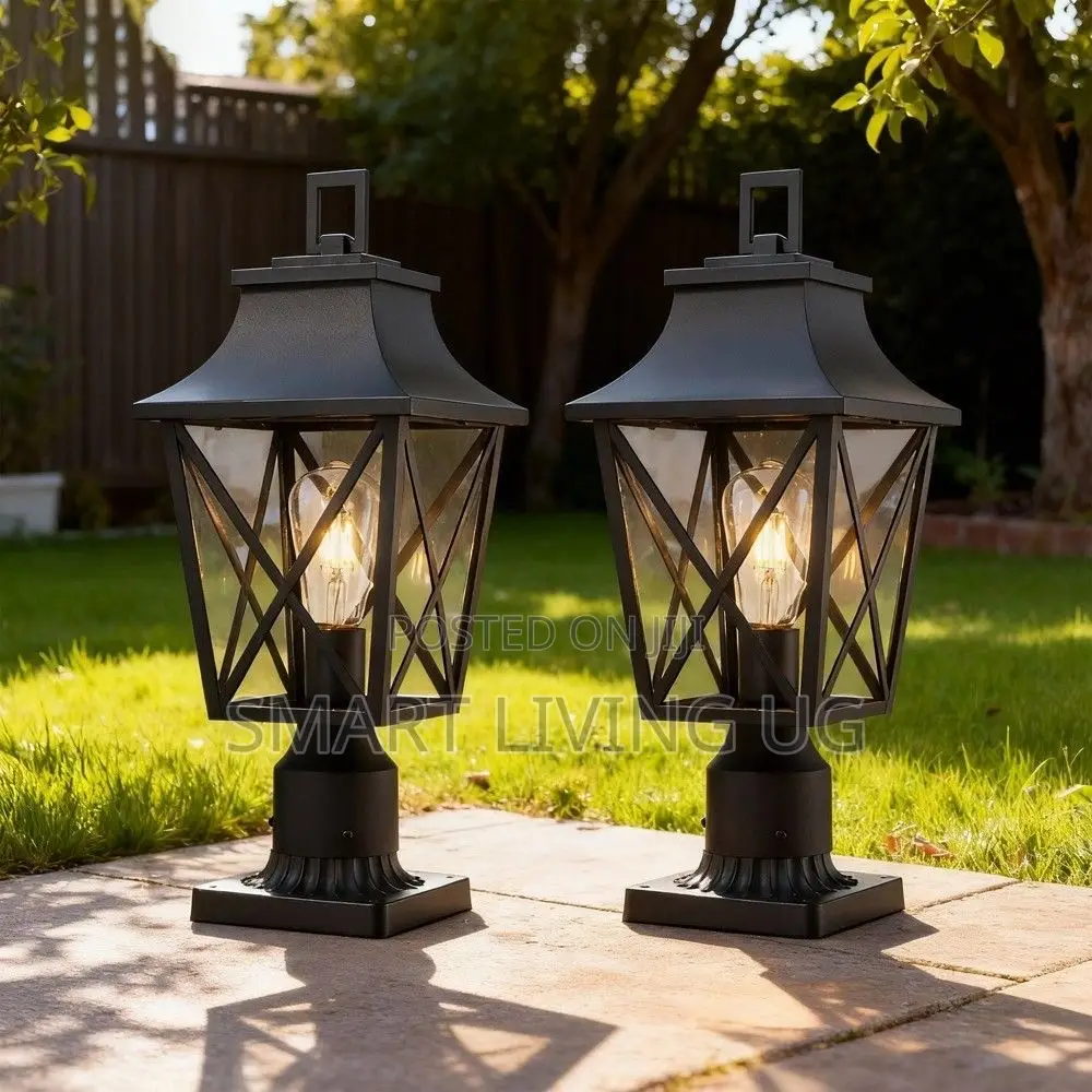 Classic Retro Style Metal Glass Pillar Light