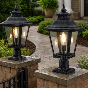 Elegant European Design Pillar Cap Light for Fence
