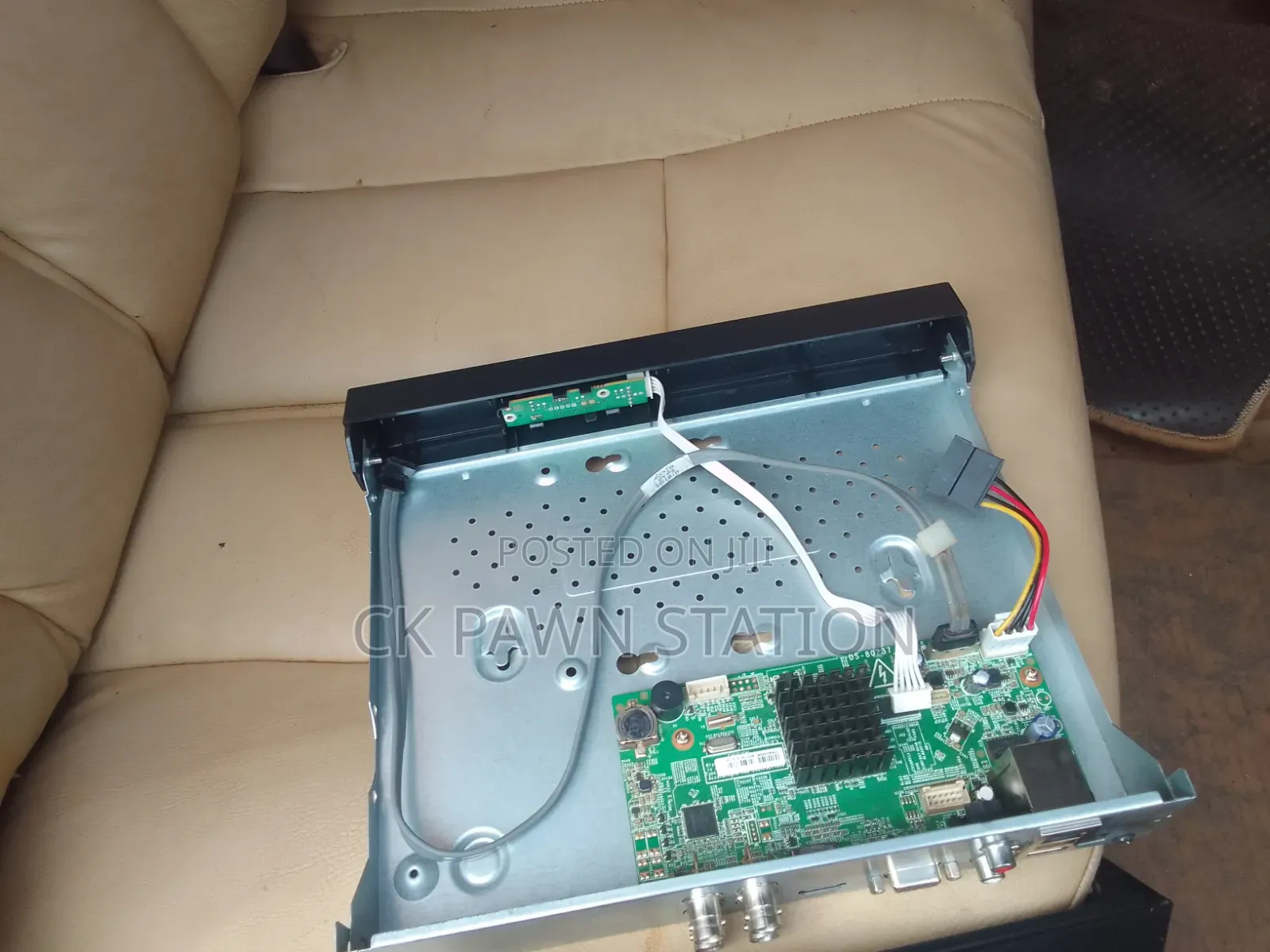 4ch Hikvision DVR