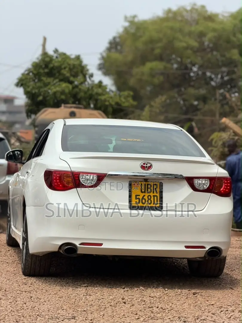 Toyota Mark X 2010 White