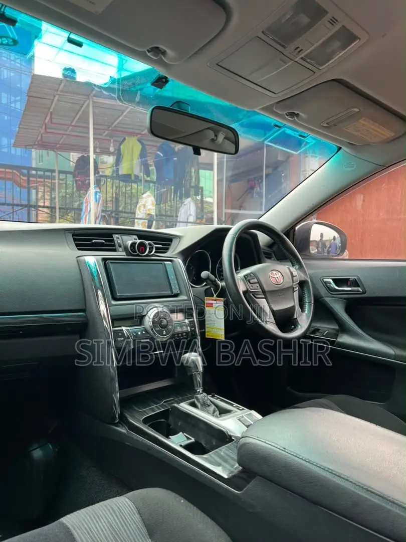 Toyota Mark X 2010 White