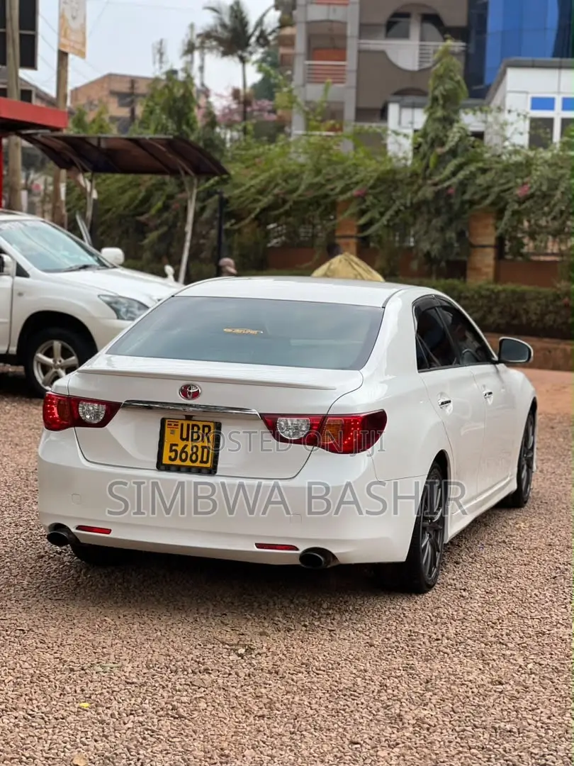 Toyota Mark X 2010 White