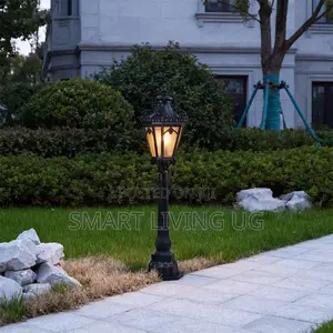 Low-Profile Modern Garden Bollard and Pillar Light