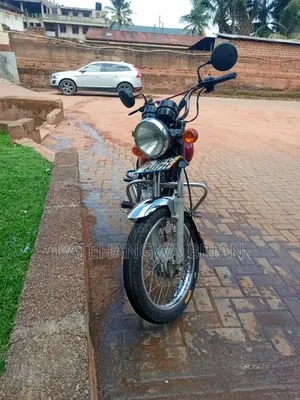 Bajaj Boxer 100 2020 Red