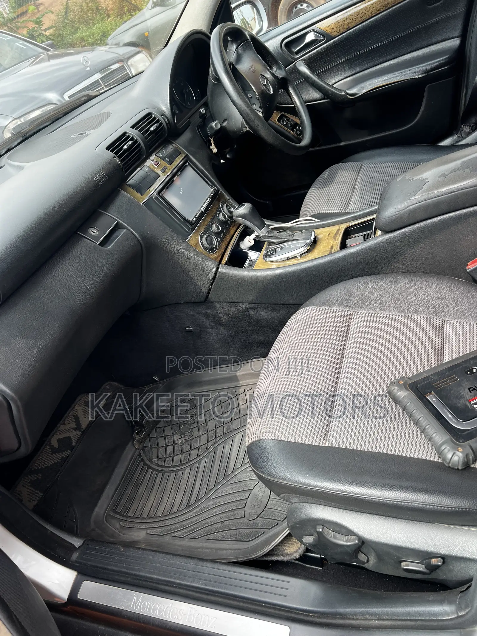Mercedes-Benz C200 2004 Silver
