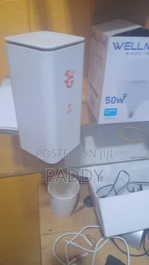 UNLOCKED 5G Router Savgo