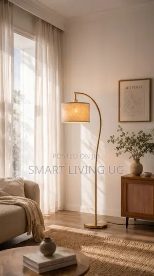 The Eclipse Arch Metal Floor Lamp (Sleek Curve Design)