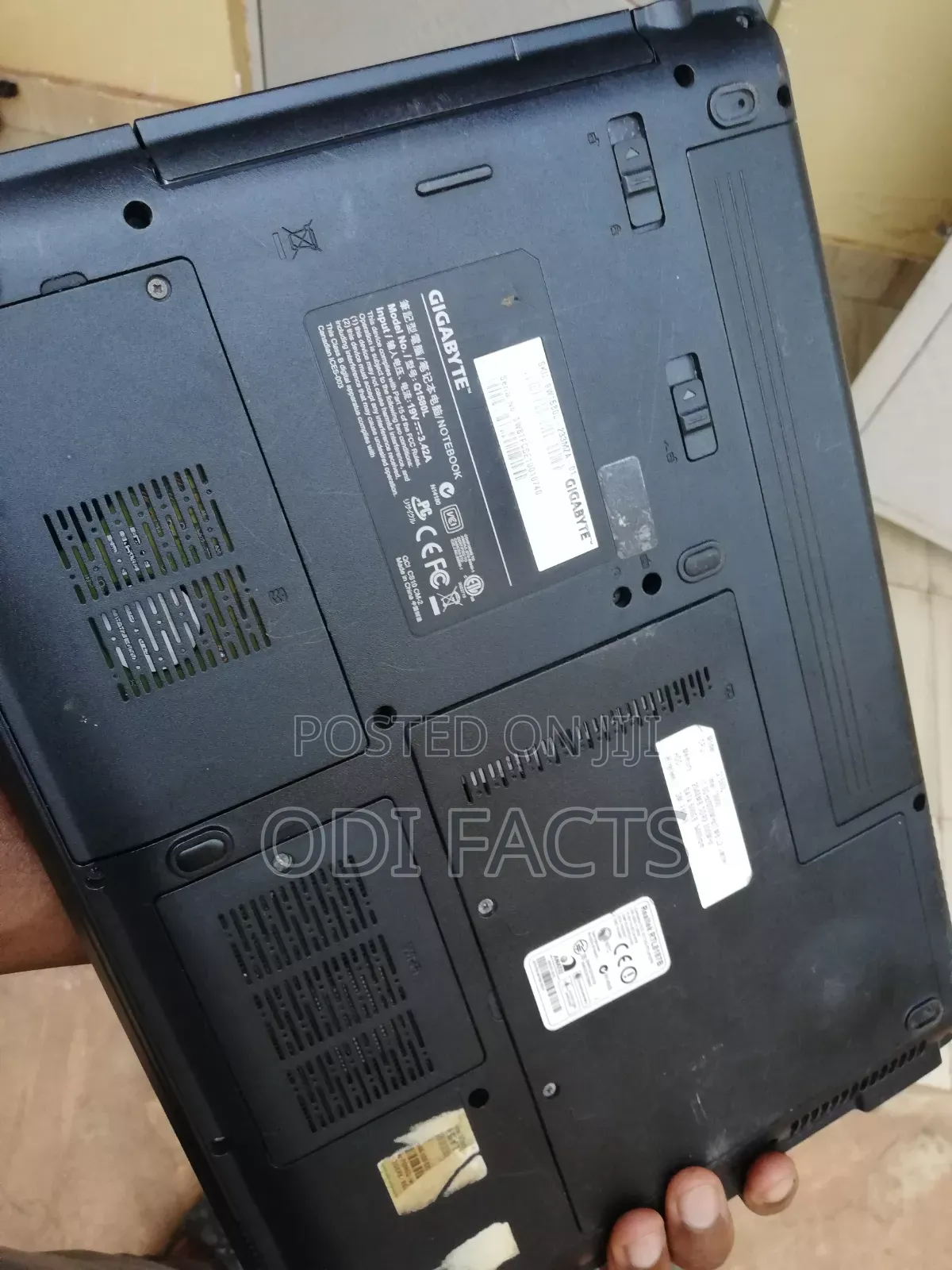 Laptop Gigabyte AERO 15 Classic 4GB Intel Core 2 Duo HDD 320GB